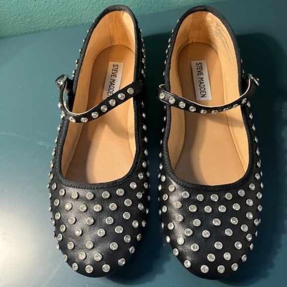 Steve Madden Vinetta Rhinestone Flats size 8 - Picture 1 of 7